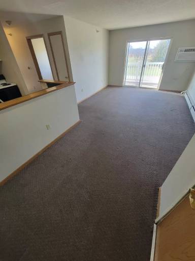 Main picture of 410 13th Ave NW