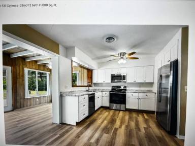 Main picture of 515 Cypress Rd