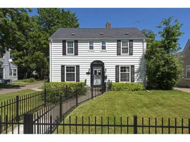 Main picture of 2613 Inglewood Ave S
