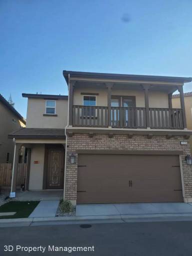 Main picture of 1226 Piazza Ln