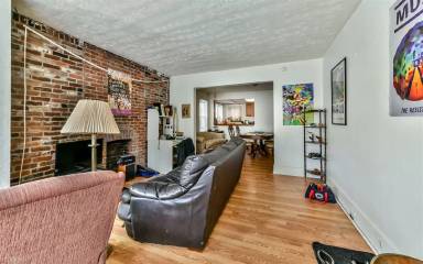 Main picture of South Oakland Rowhome