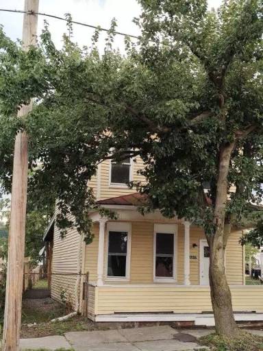 Main picture of 1906 8th St