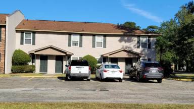 Main picture of 1940 6th St