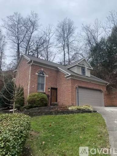 Main picture of 1403 Kenton Way