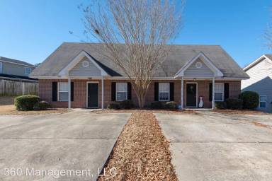 Main picture of 438 Taleeda Ct