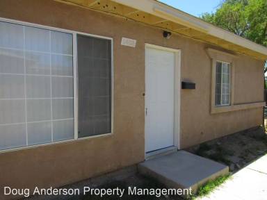 Main picture of 1403 W Avenue H15