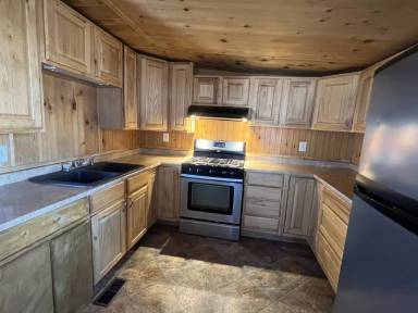 Main picture of 1565 Ray Dr