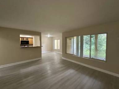 Main picture of 2642 NW 33rd St