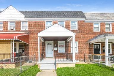 Main picture of 321 Mount Holly St