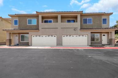 Main picture of 499 Lost Eagle Way