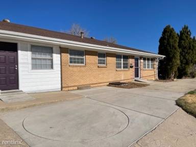 Main picture of 3715 W 78th Ave