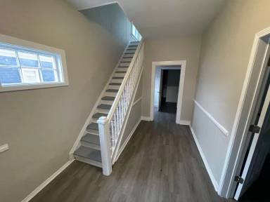 Main picture of 917 Nashville Rd