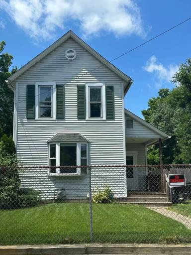Main picture of 802 Amherst St