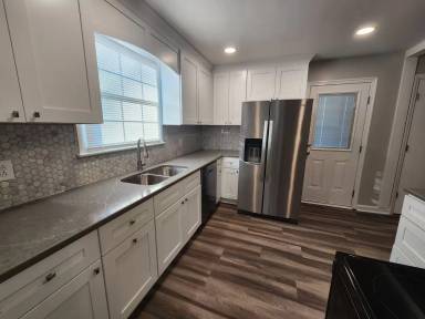 Main picture of 358 Fairlane Dr