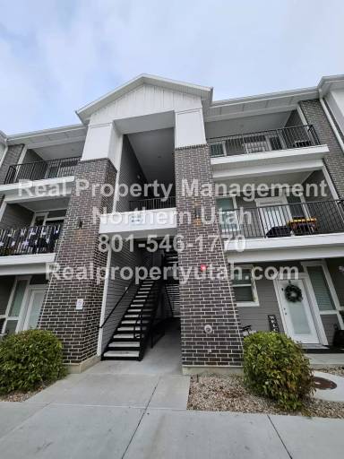 Main picture of 130 7th St