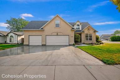 Main picture of 1446 N Lauderhill Way