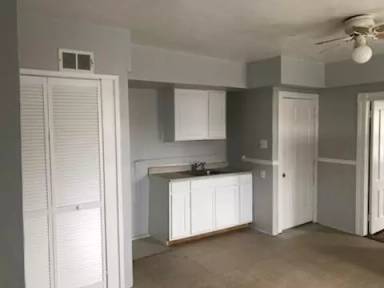 Main picture of 200 Beaver St