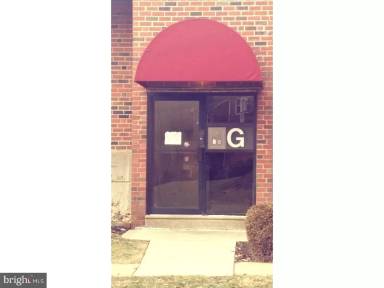 Main picture of 6901 Valley Ave