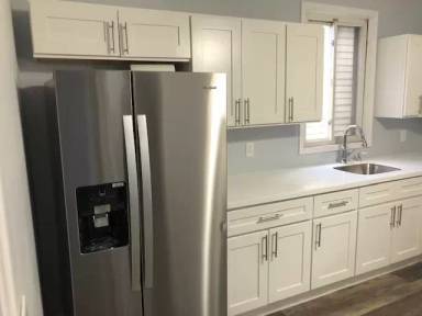 Main picture of 621 Marshall St