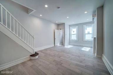 Main picture of 2432 N Bancroft St