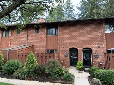 Main picture of 704 Worthington Dr