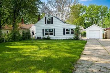 Main picture of 2318 Midway Dr
