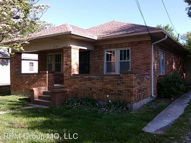 Main picture of 2127 W Calhoun St