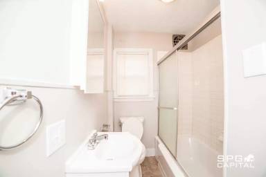 Main picture of 446 Guilford Ave