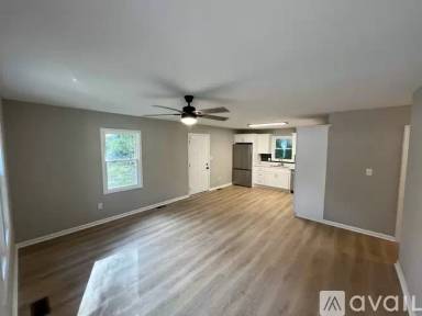 Main picture of 511 Hampton Ave