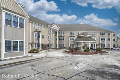 Main picture of 486 Nashua St