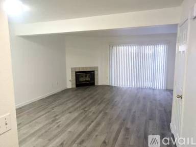 Main picture of 71 Village Circle Dr