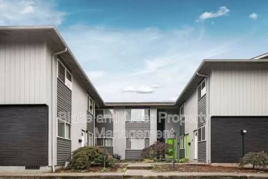 Main picture of 830 SE 42nd Ave