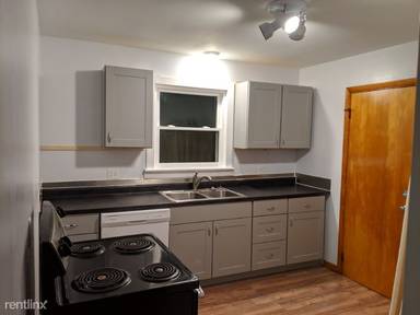 Main picture of 2702 Hoard St