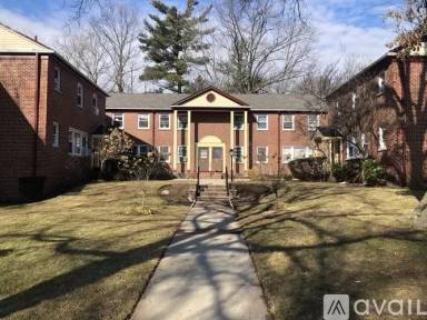 Main picture of 658 Valley Rd
