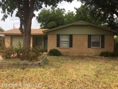 Main picture of 2652 Rountree Dr