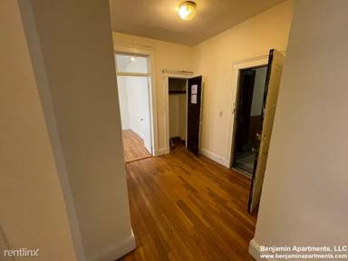 Main picture of 1203 Boylston St