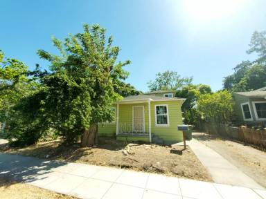 Main picture of 510 Cleveland St