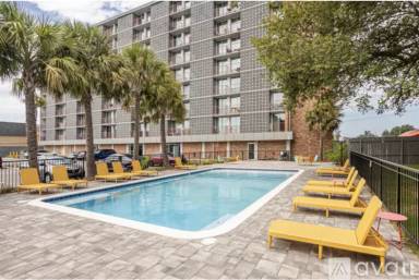 Main picture of Highrise Nola