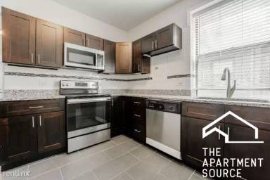 Main picture of 3631 W Dickens Ave