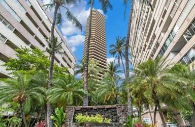 Main picture of Waikiki Marina