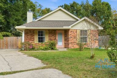Main picture of 25 Fleetwood Pl