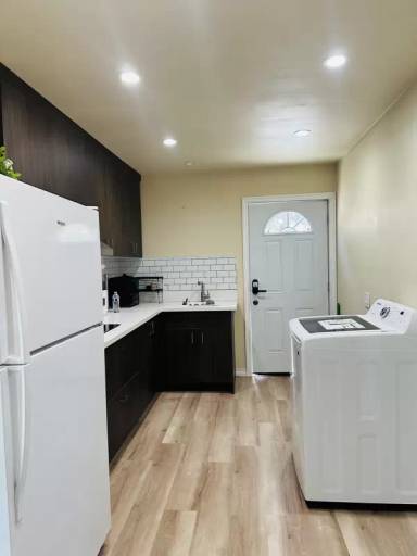 Main picture of 3492 Lila St
