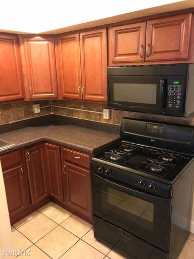 Main picture of 137 36th St