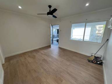 Main picture of 5126 Harold Way