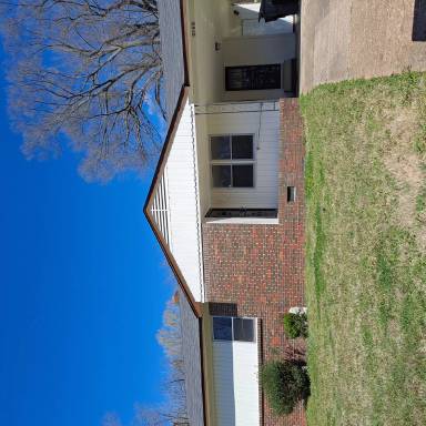 Main picture of 2160 Saint Elmo Ave