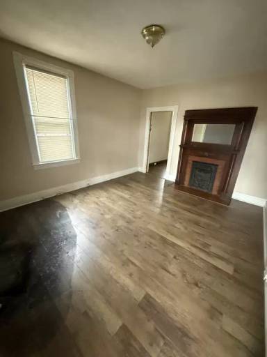 Main picture of 120 N 3rd St