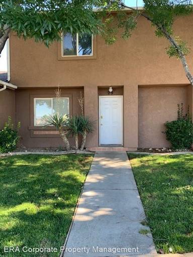 Main picture of 444 Sunland Dr