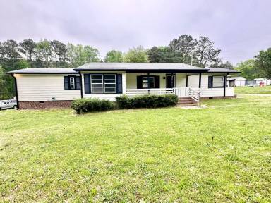 Main picture of 1311 Mays Crossroads Rd
