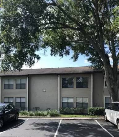 Main picture of 2911 Antique Oaks Cir