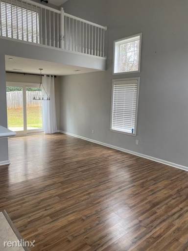 Main picture of 15014 Annan Ct